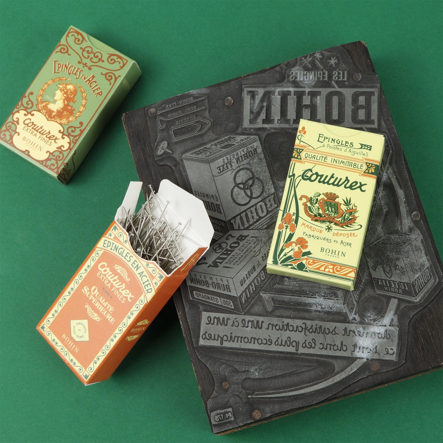 Boite Vintage de 250gr d'épingles à piquer Extra fines N°4 Boite Vintage de 250gr d'épingles à piquer Extra fines N°4