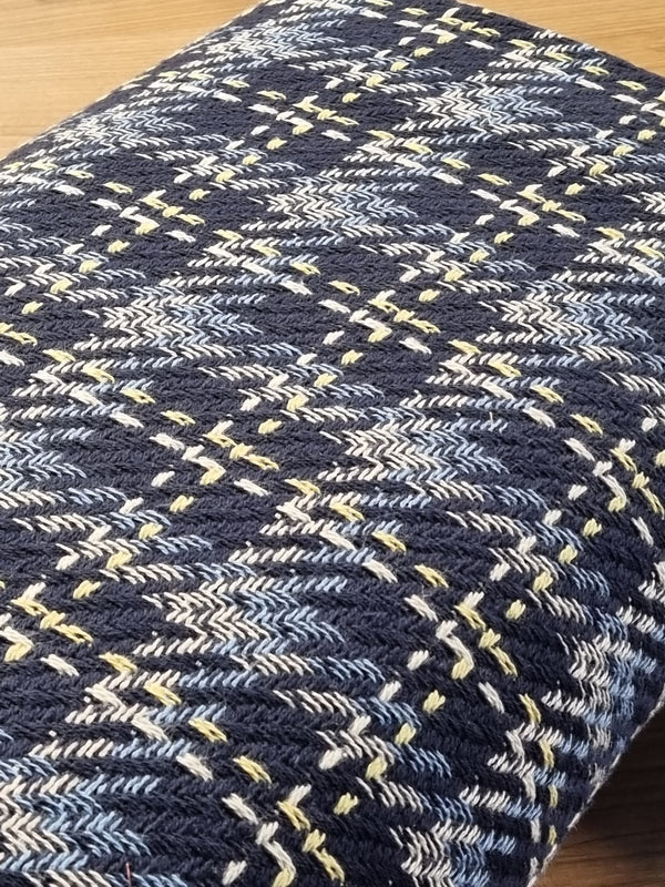 Superbe lainage à carreaux bleu (prix pour 10cm)