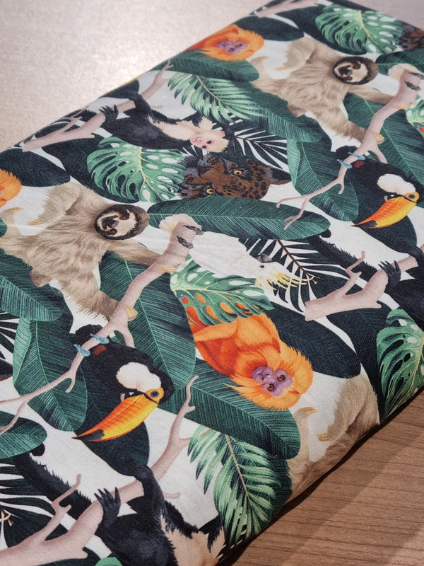 Popeline 100% coton "Jungle sur fond blanc" certifiée Oeko-Tex (prix pour 10cm)
