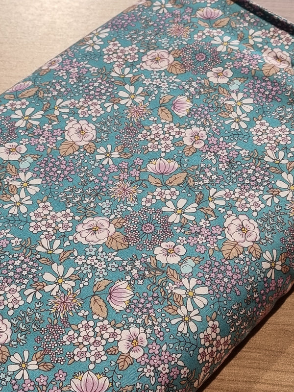 Coupon de 2,18m de Popeline 100% coton japonaise - "Hanabatake" fond turquoise