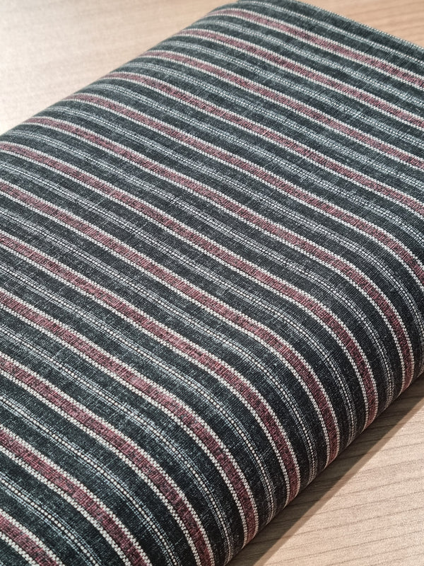 Tissus japonais - Shima sur fond noir (prix pour 10cm)