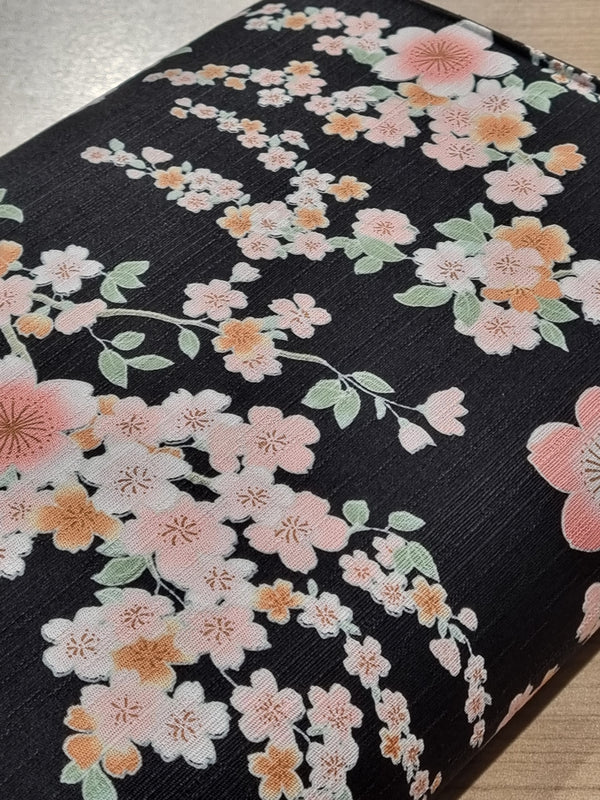 Tissus japonais - Hanami sur fond noir (prix pour 10cm)