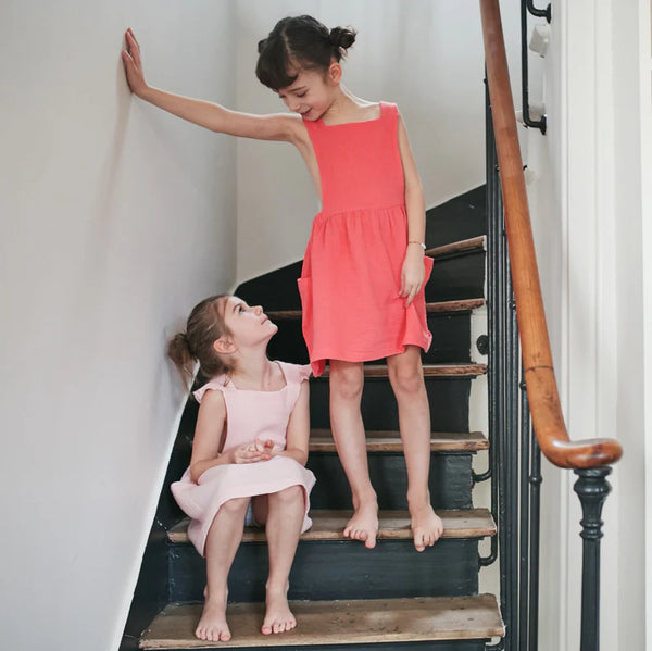 Patron pochette Robe Milano kids de Ikatee - de 3 ans à 12ans (fr et angl)