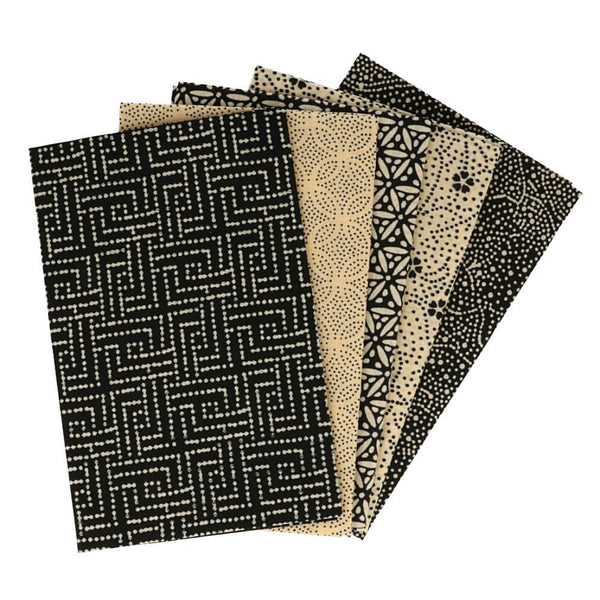 Lot de 5 Fat Quarter de couleurs coordonnées - 100% coton - noir et beige  (prix pour le set)