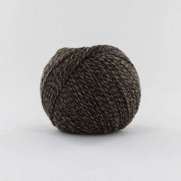 Fonty - Gengis Khan 2 - colori 223  (prix pour 1 pelote - duvet de yach)