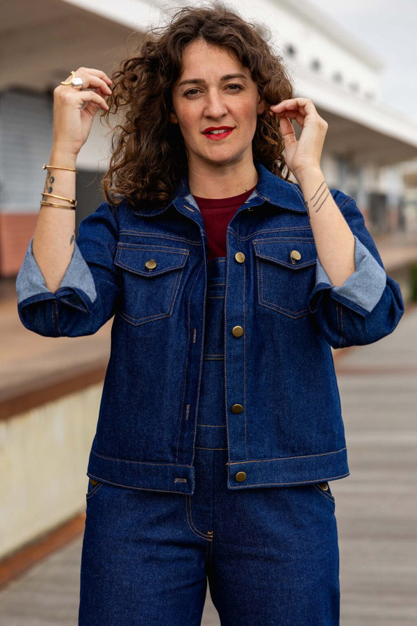 Patron pochette de la veste en jeans Gold de Iam patterns - 36 au 46 (fr/angl)