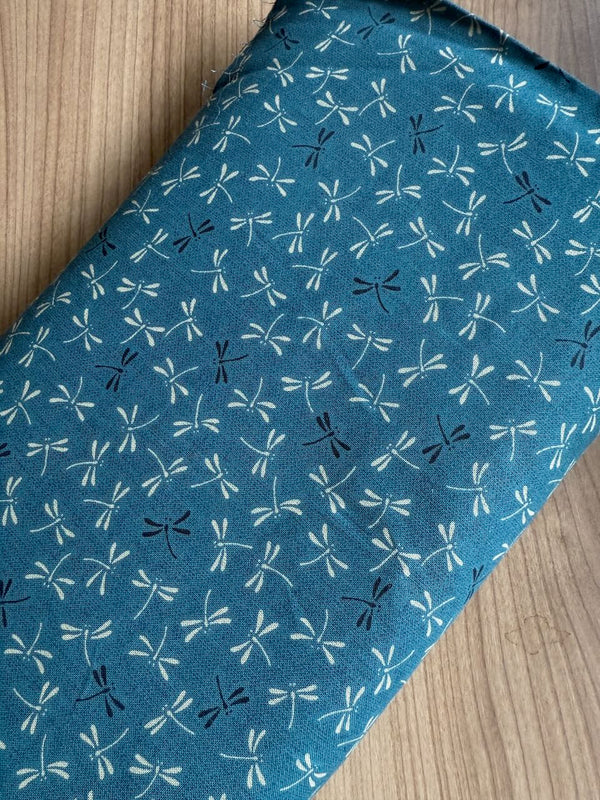 Popeline japonaise -  100% coton - libellules bleu vert  de marque Sevenberry  (prix pour 10cm)