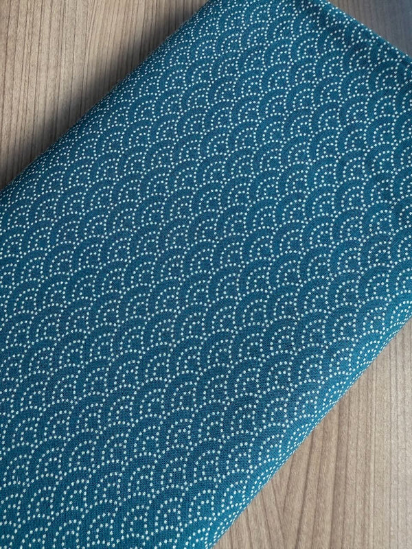 Popeline japonaise -  100% coton - seigaiha bleu vert de marque Sevenberry  (prix pour 10cm)