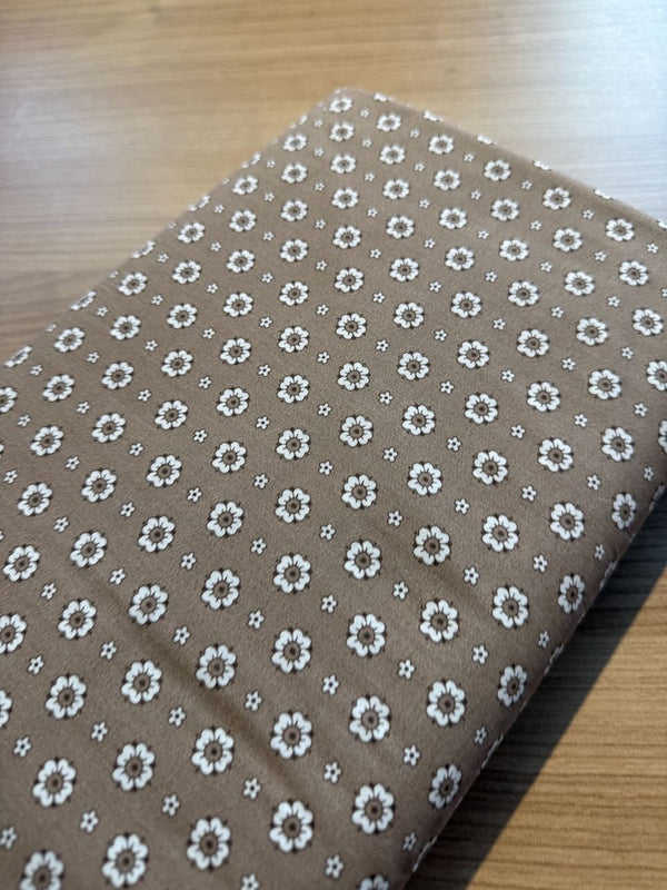 Popeline Fleurs naïves -  cappuccino (prix pour 10cm)