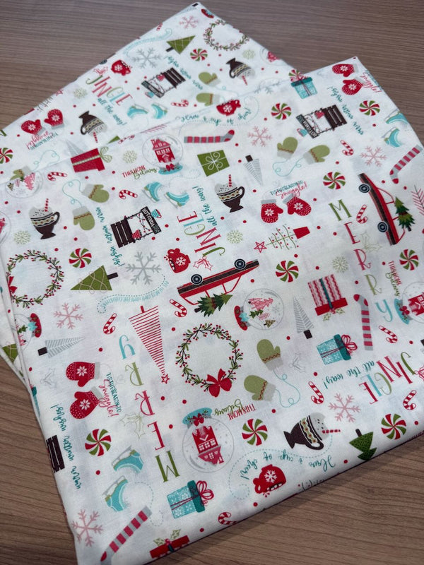 Superbe coupon 3m de popeline Cup of Cheer - noël - 110cm de large