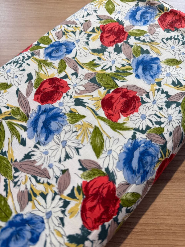 Popeline 100% coton japonaise - "Fleurs des champs fond blanc" (prix pour 10cm)