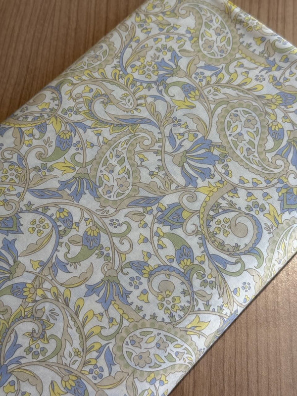 Cotton lawn "Pasley doux tons jaunes" de marque Hokkoh (prix pour 10cm)