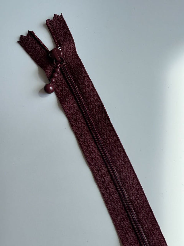 YKK - zip non séparable 20cm avec curseur décoration boule - couleur morgon 021 (prix à la pièce)