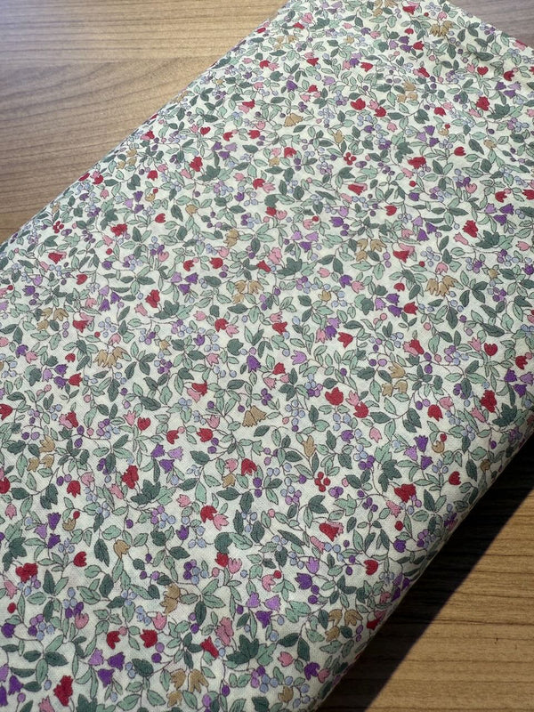 Cotton lawn "Suzu vert" de marque Hokkoh (prix pour 10cm)