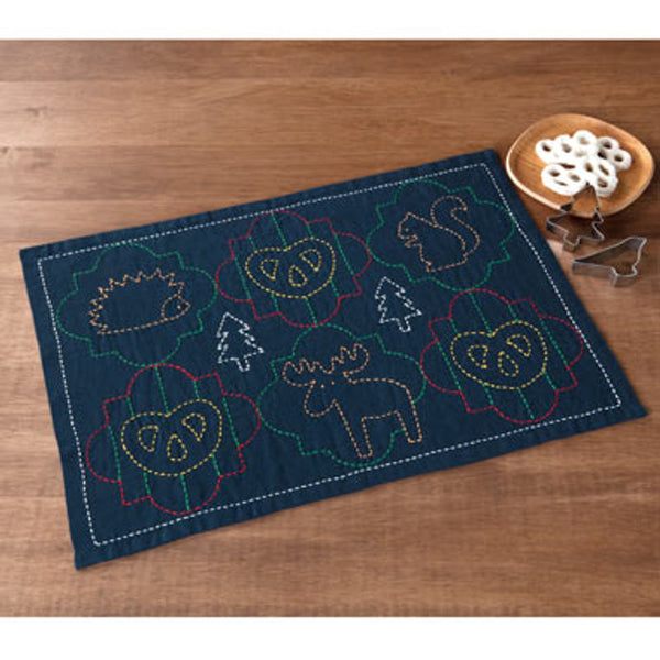 Set de table indigo à broder en sashiko - animaux nordiques (prix pour un set)