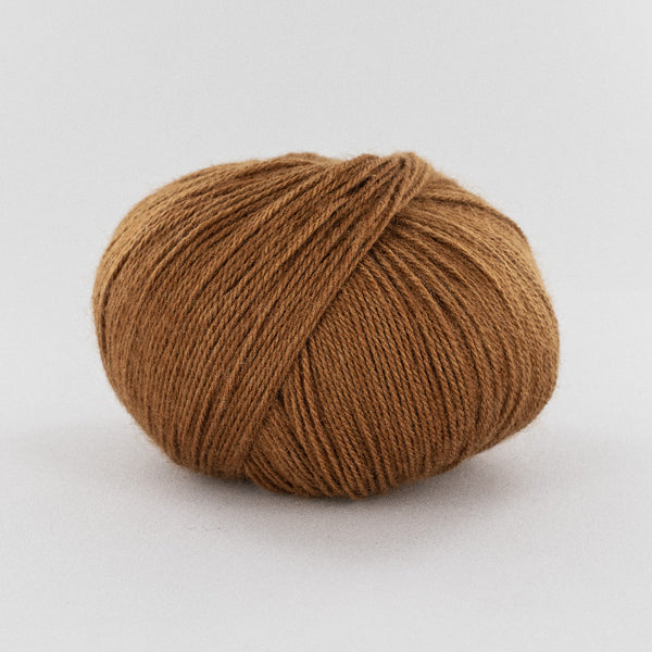 Fonty - Moustache - colori 405 - Fauve (prix pour 1 pelote de 50g - super kid mohair-soie-mérinos)