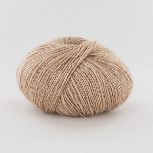 Fonty - Moustache - colori 412 - Ficelle (prix pour 1 pelote de 50g - super kid mohair-soie-mérinos)