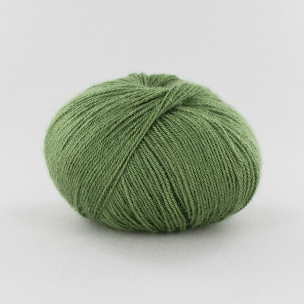Fonty - Moustache - colori 418 - Vert prairie (prix pour 1 pelote de 50g - super kid mohair-soie-mérinos)