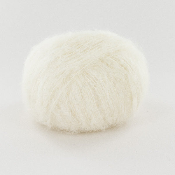 Fonty - Saperlipopette - colori 5001 - écru (prix pour 1 pelote - Baby suri - soie - mérinos)