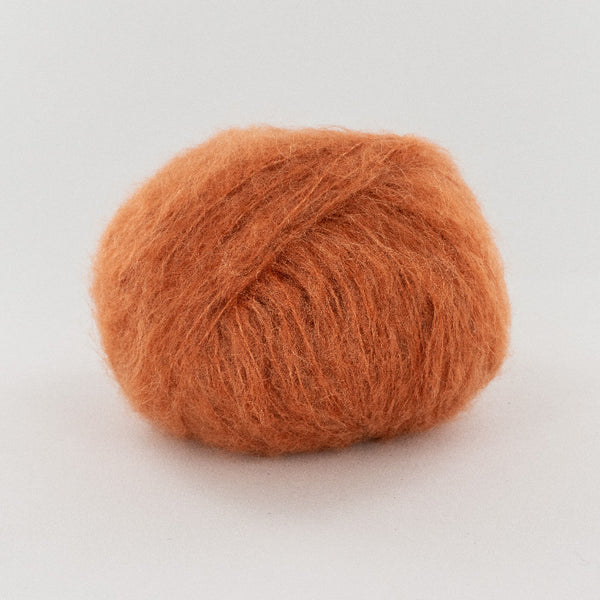 Fonty - Saperlipopette - colori 5006 - fauve (prix pour 1 pelote - Baby suri - soie - mérinos)