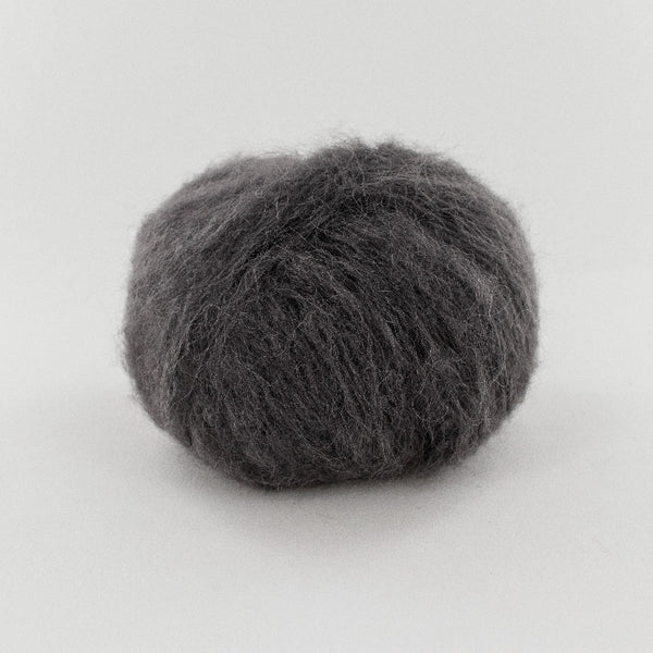 Fonty - Saperlipopette - colori 5021 - anthracite (prix pour 1 pelote - Baby suri - soie - mérinos)