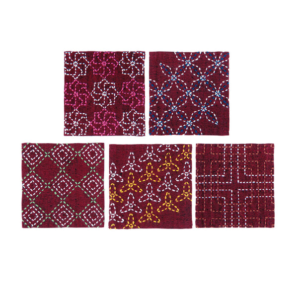 Kit set de sous verres à broder en sashiko fond rouge (prix pour le kit complet)