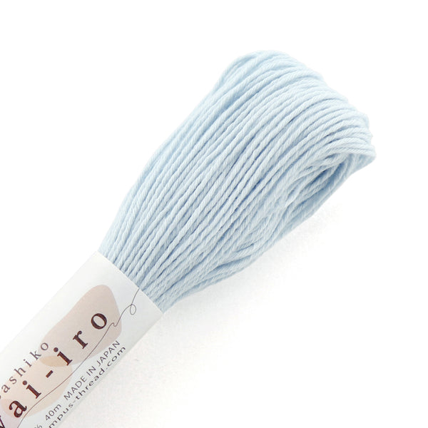 Fil sashiko awa iro / pastel Baby blue A4 de marque Olympus - 40m (prix à la pièce)