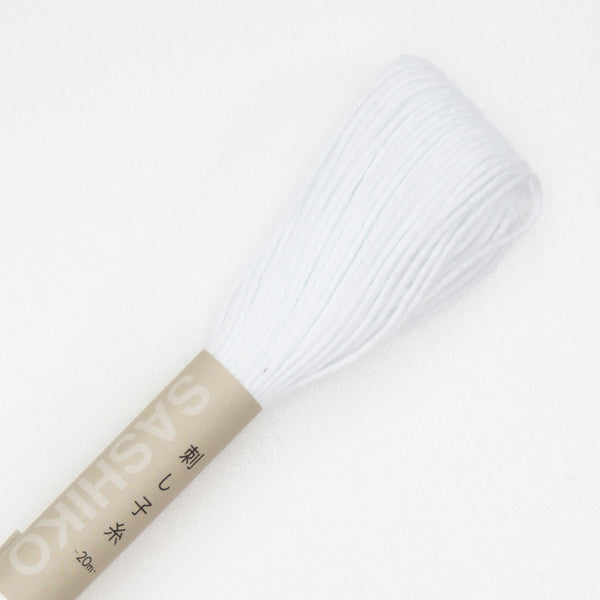 Fil sashiko de marque Olympus - blanc n°01 - 20m (prix à la pièce)