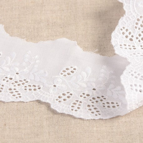 Galon de broderie anglaise festonnée blanche - Herbier  - 60mm (prix au 50cm)