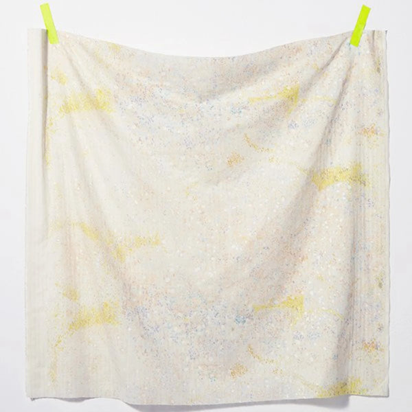 Double gaze de coton "Confettis bleus/jaunes" de marque Nani Iro (Prix pour 10cm)