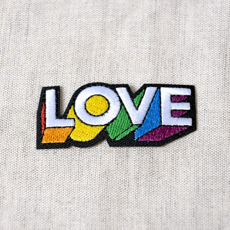 Patch thermocollant "Love" - (prix à la pièce)