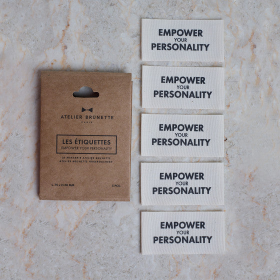 Lot de 5 étiquettes "Empower your personnality" de Atelier Brunette (prix pour le sachet de 5)