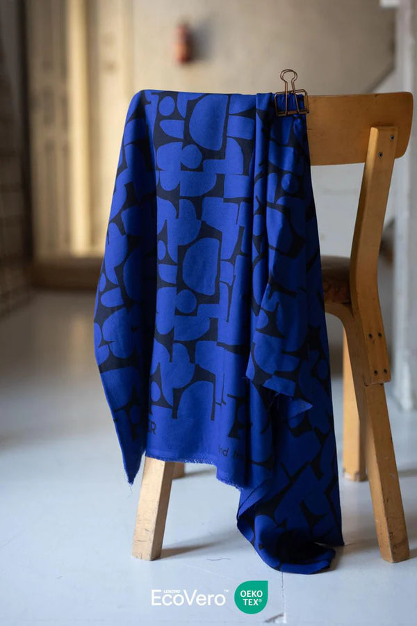 Crêpe de viscose " Shady shapes cobalt blue" Eco-Vero de Meet Milk (Prix pour 10cm)