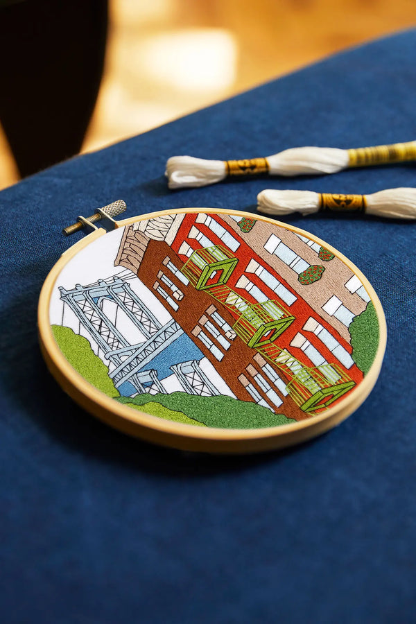 Kit à broder New York par Kseniia Guseva - marque DMC (prix pour le kit)