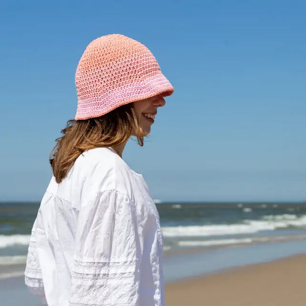 Kit crochet chapeau d'été - iced pink - marque Hoooked (prix pour le set)