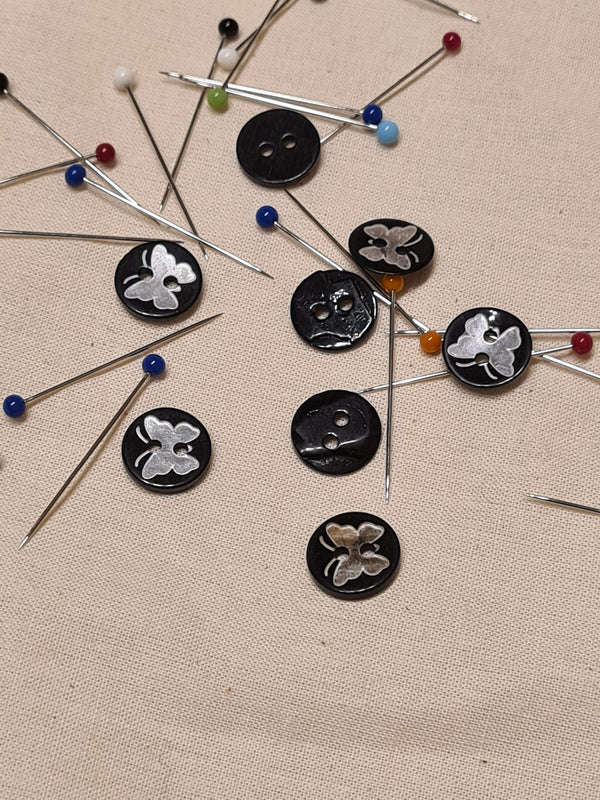Boutons nacre noir Papillon 11mm (prix à la pièce)