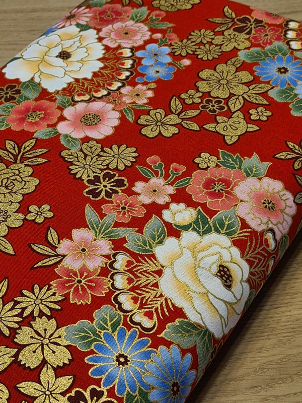 tissus fleuri Kokoro sur fond rouge - 100% coton (prix pour 10cm)