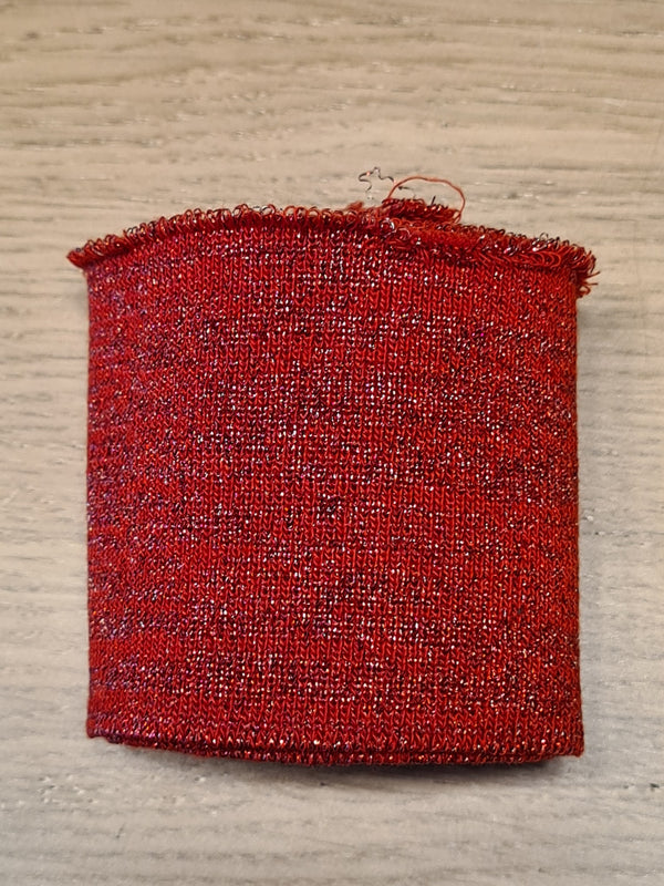 Bord cote  " lurex rouge" ( prix à la pièce 110cm X 6cm)