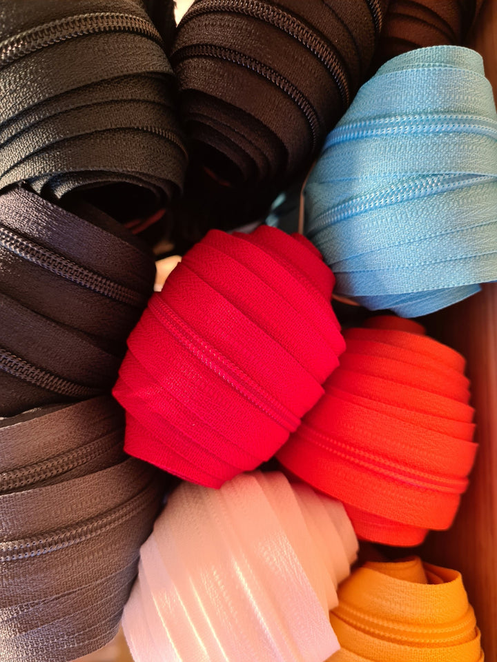 Fermeture Éclair Au Mètre 5m Avec 15 Curseurs - Zip Nylon Pour Couture, Vêtements, Draps Et Bricolage
