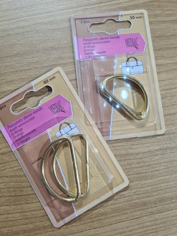 Anneau en D qualité supérieure doré - 30mm ou 40mm (prix par set de 2 pièces)