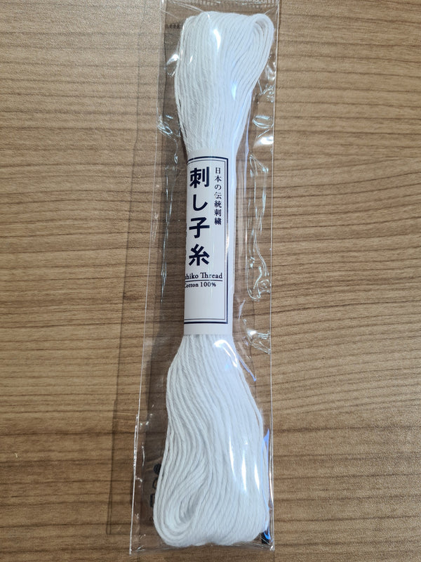 Fil sashiko de marque Olympus - blanc - 20m (prix à la pièce)