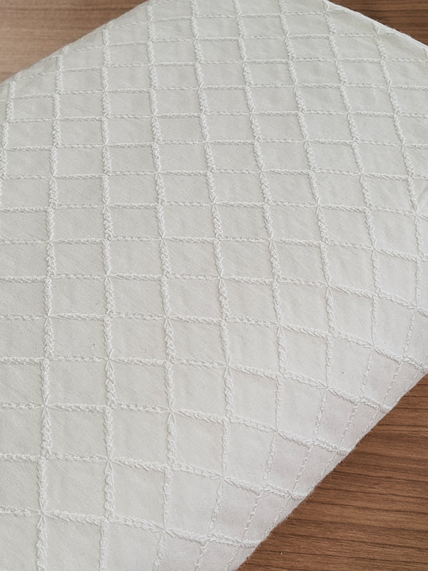 Broderie anglaise "square" blanche - 100% coton (prix pour 10cm)