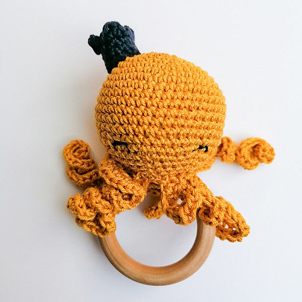 Kit hochet au crochet  Patricia la pieuvre (prix pour le set)