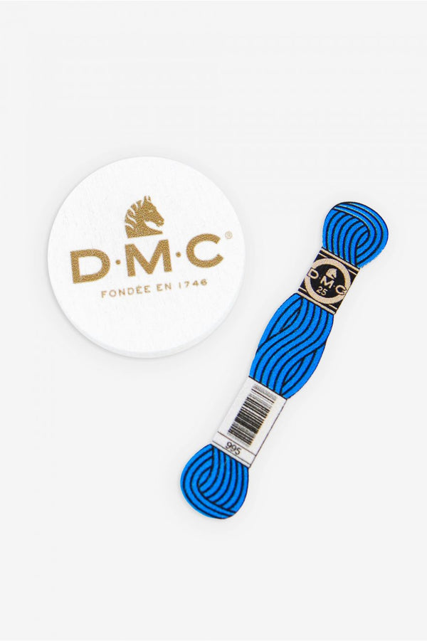 Porte aiguilles aimanté de marque DMC (prix pour le kit de 2 portes aiguilles)